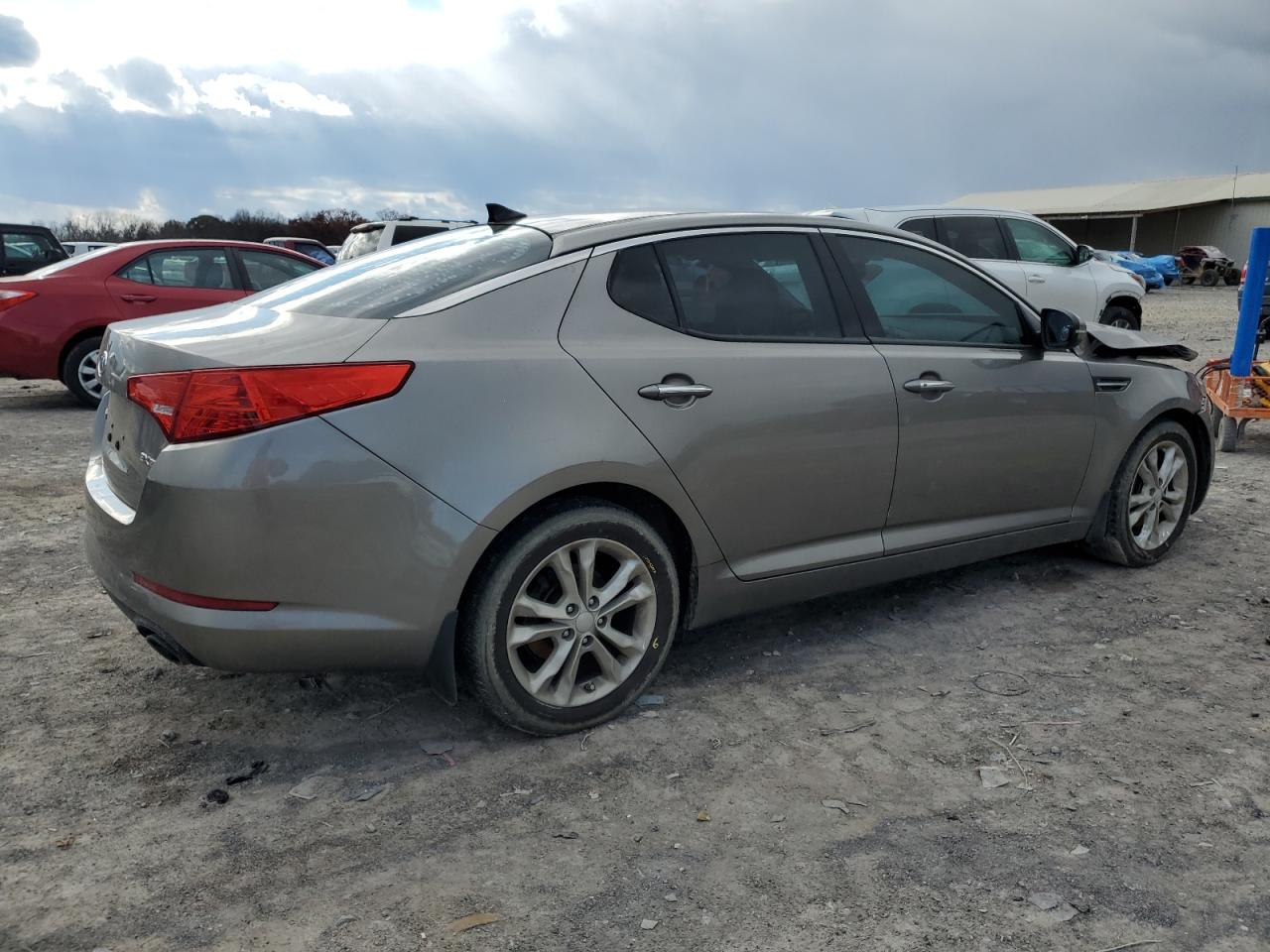 Kia Optima Ex Image 13
