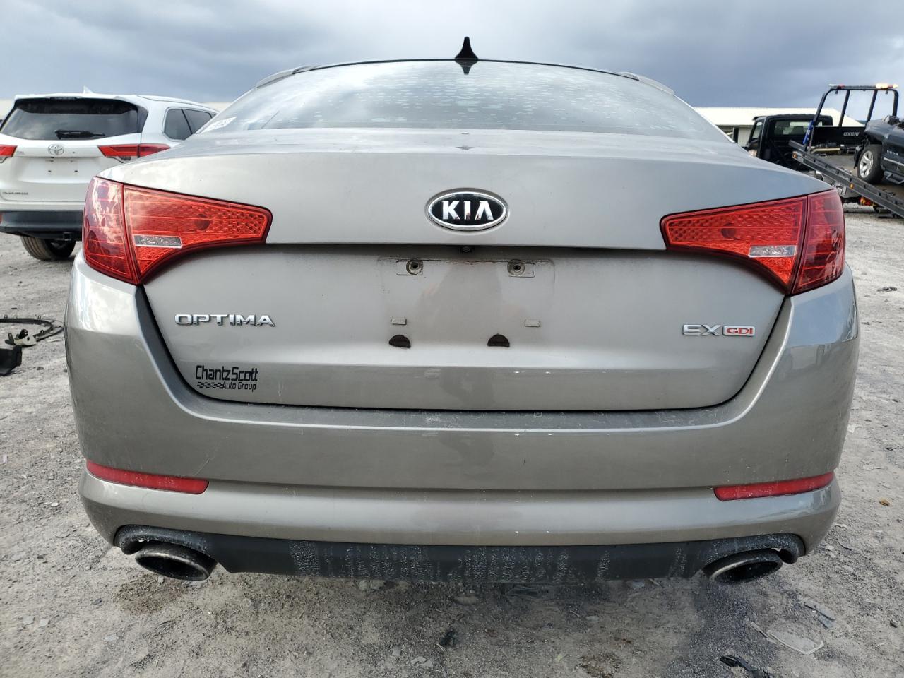Kia Optima Ex Image 5