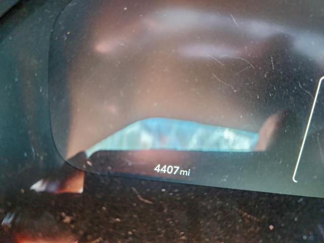 Toyota Grand High Le Image 3