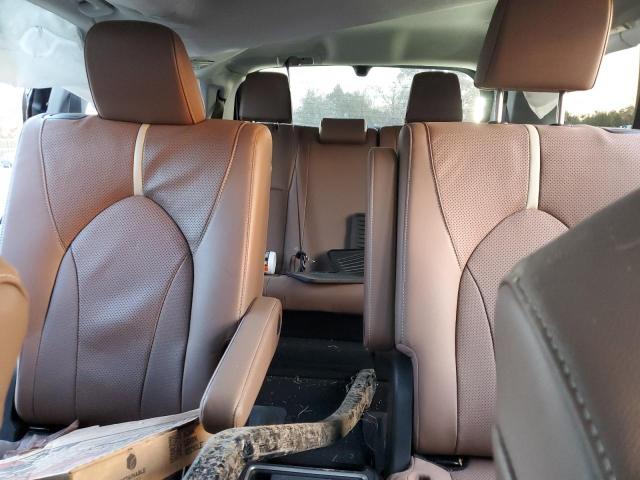 Toyota Grand High Le Image 4