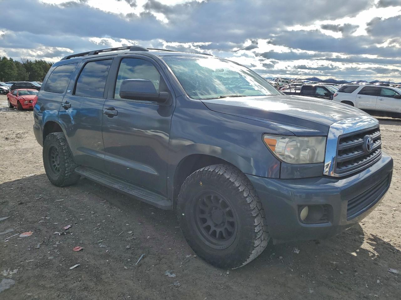 Toyota Sequoia Sr5 Image 12
