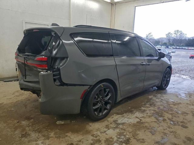 Chrysler Pacifica Touring L Image 10