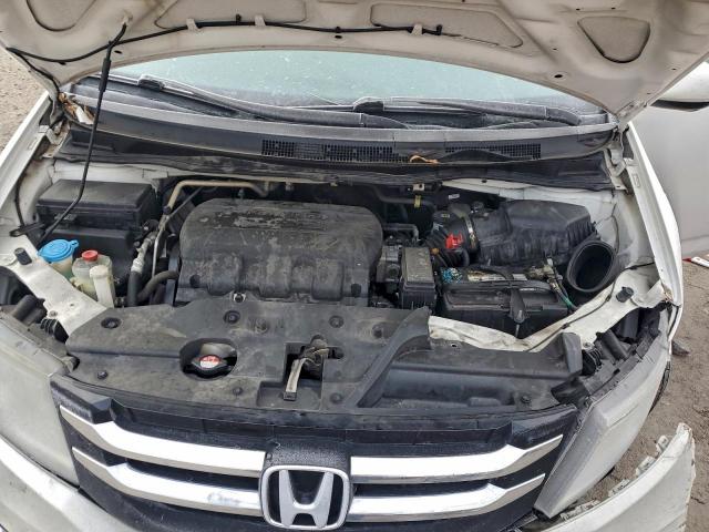 Honda Odyssey Touring Image 9