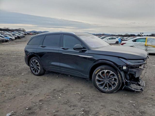 Lincoln Nautilus Reserve Image 3