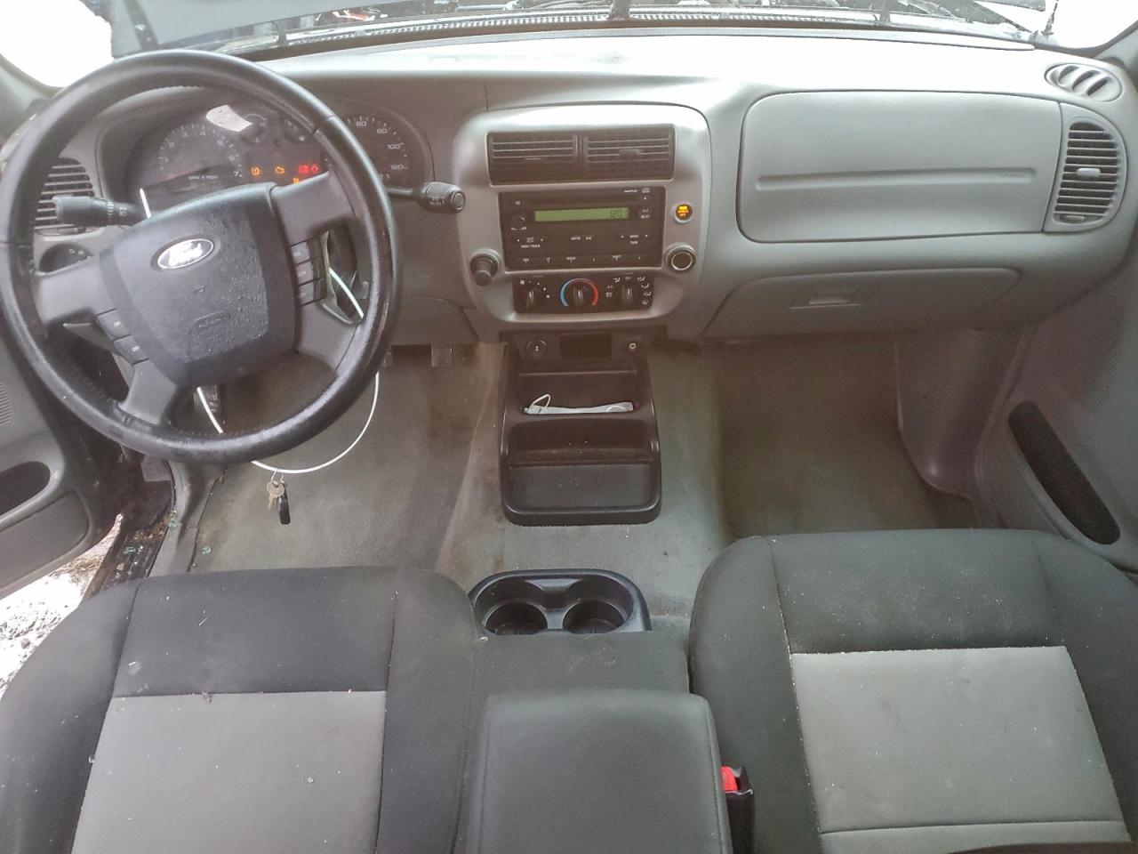 Ford Ranger Super Cab Image 3