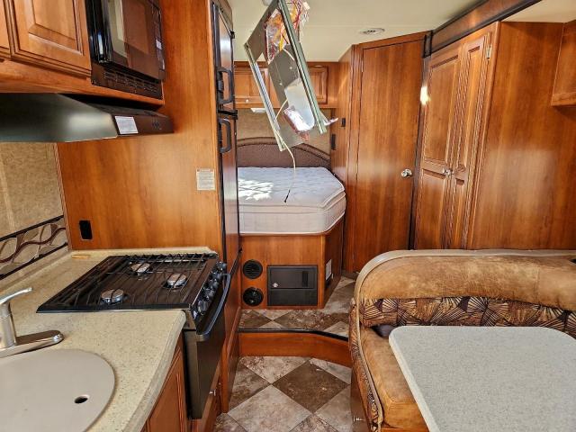 Coachmen Leprechaun Image 6