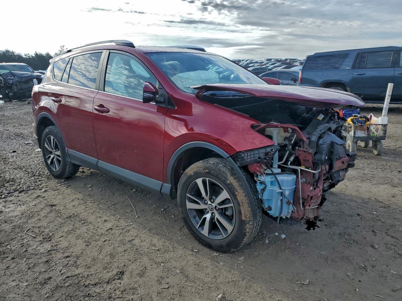 Toyota RAV4 Adventure Image 2