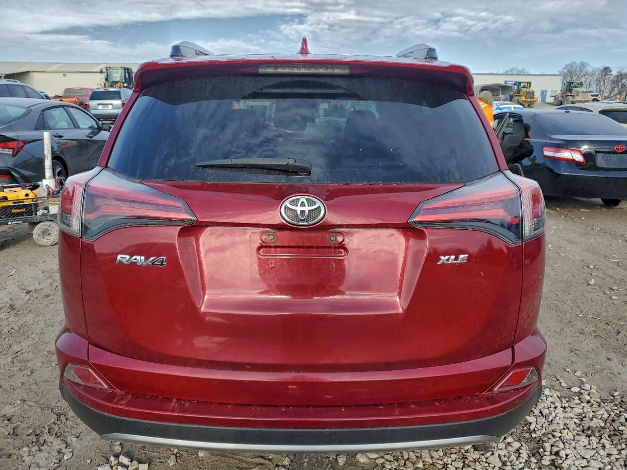 Toyota RAV4 Adventure Image 9
