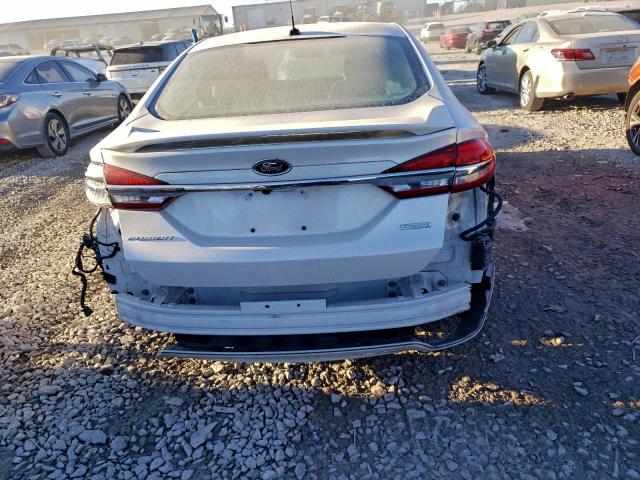 Ford Fusion Titanium Image 12