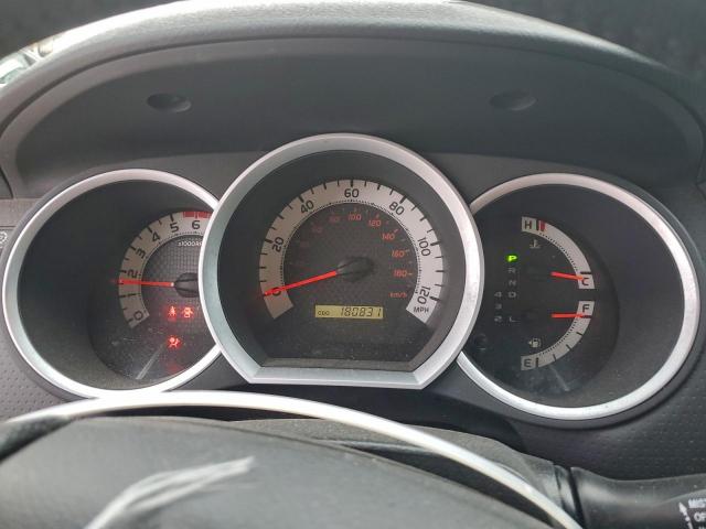 Toyota Tacoma Image 9