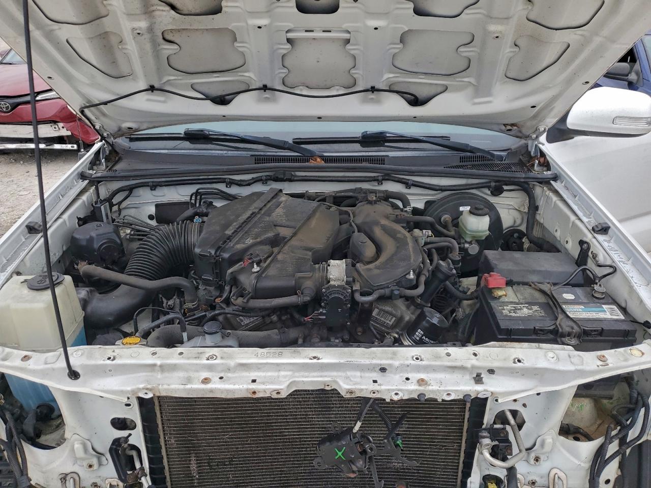 Toyota Tacoma Image 13