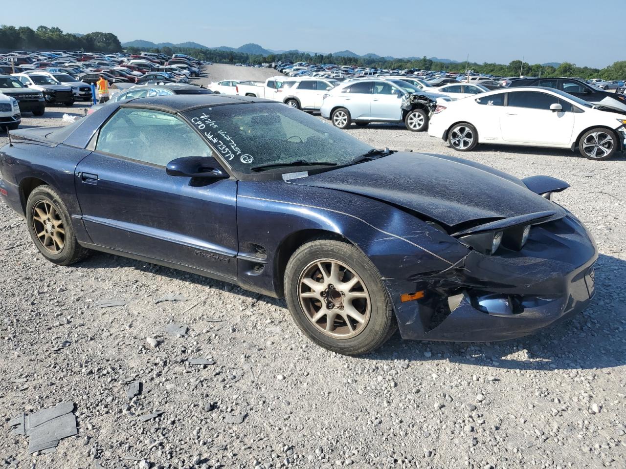 Pontiac Firebird Image 9