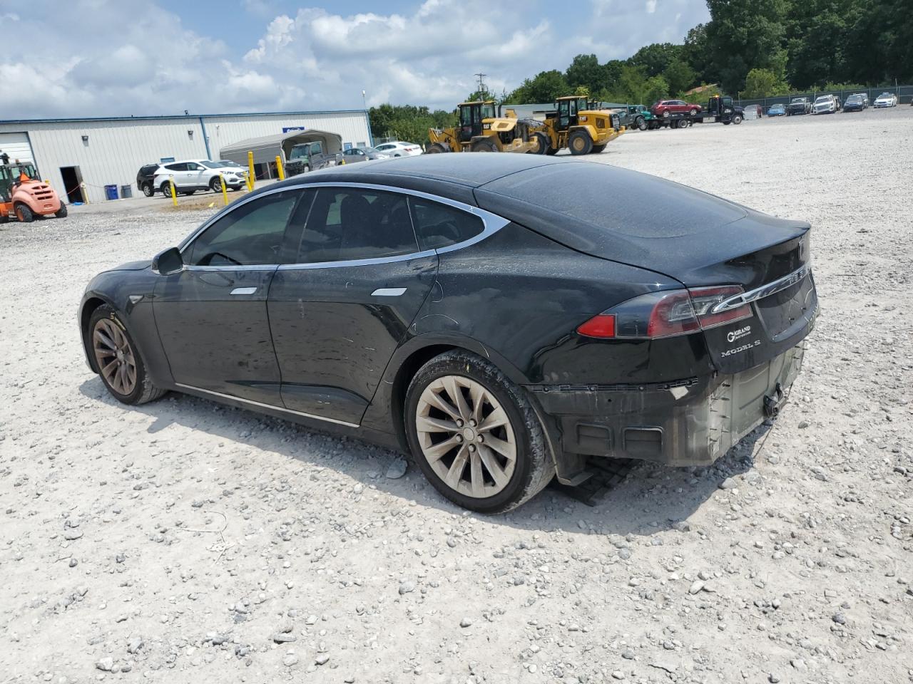 Tesla Model S Image 3