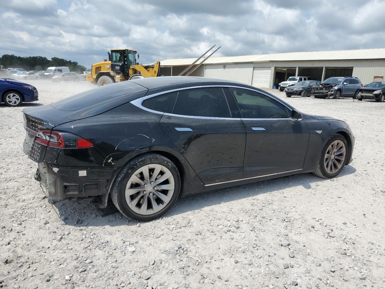 Tesla Model S Image 5