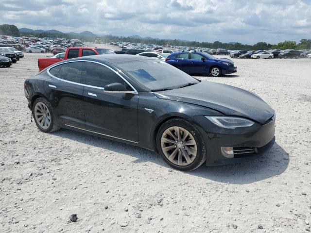 Tesla Model S Image 4