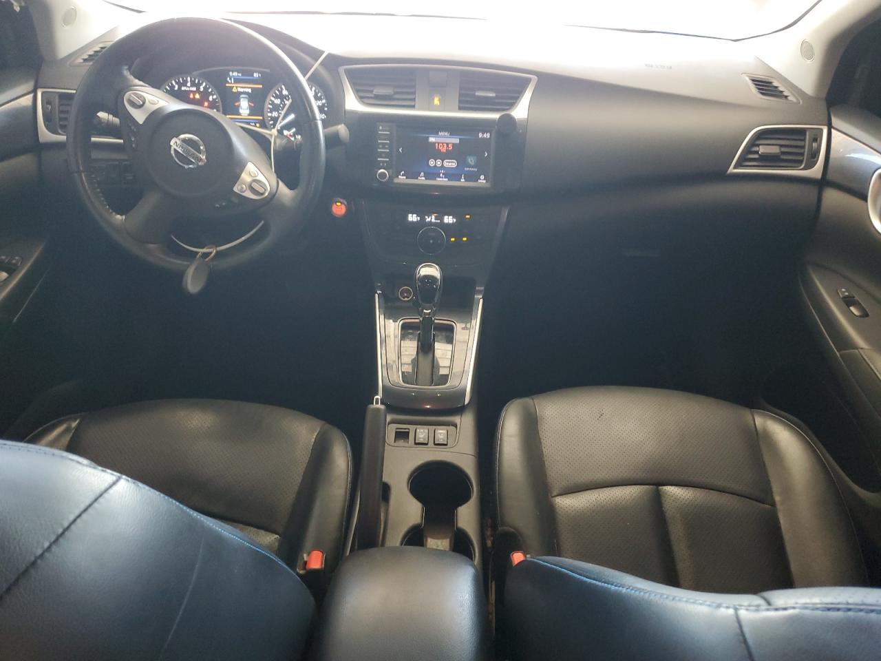 Nissan Sentra S Image 11