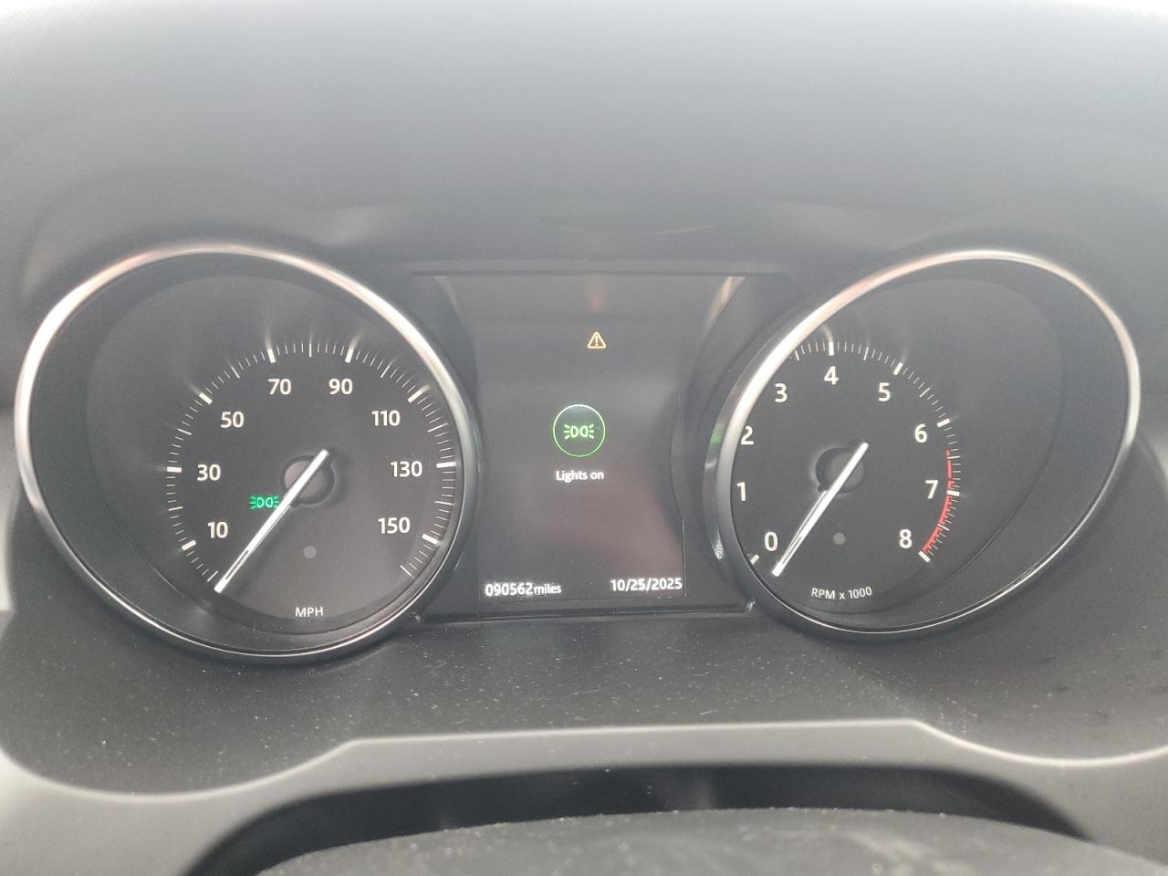 Land Rover Range Rover Hse Dynamic Image 11