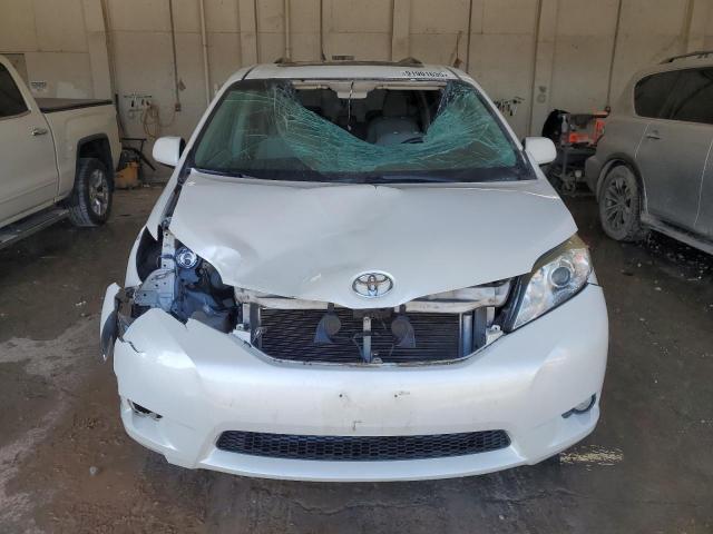 Toyota Sienna Xle Image 4