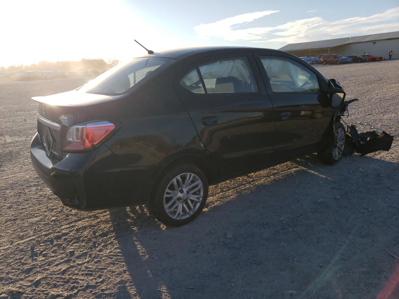 Mitsubishi Mirage G4 Es Image 12