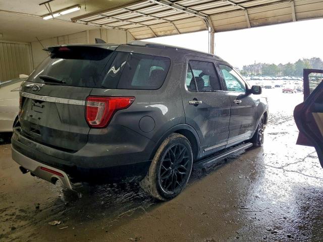 Ford Explorer Limited Image 5