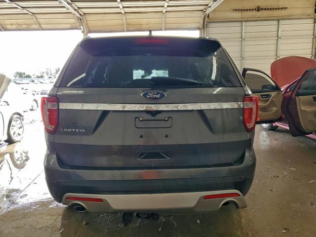 Ford Explorer Limited Image 3