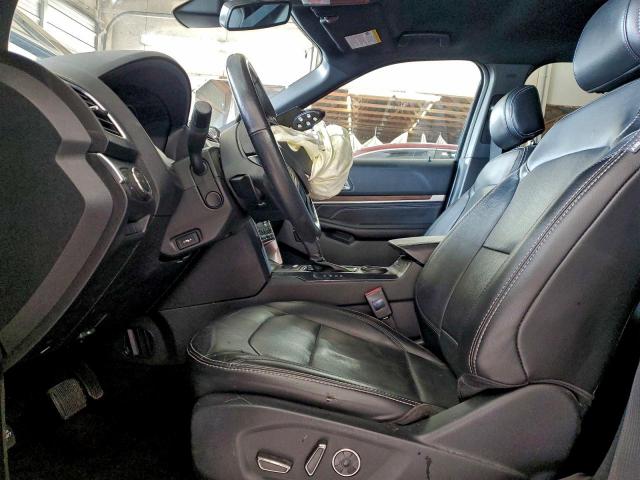 Ford Explorer Limited Image 4