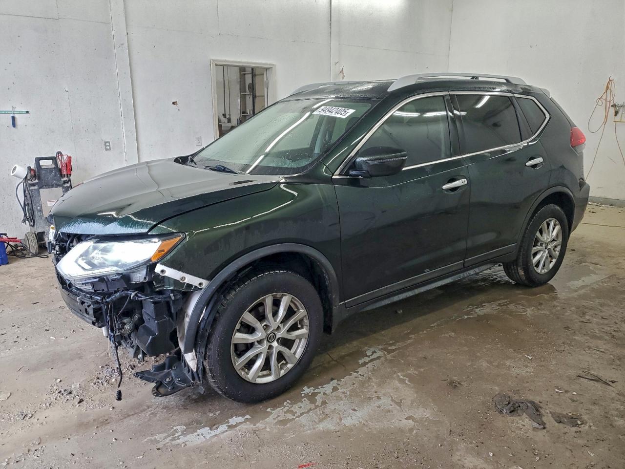 Nissan Rogue S Image 1