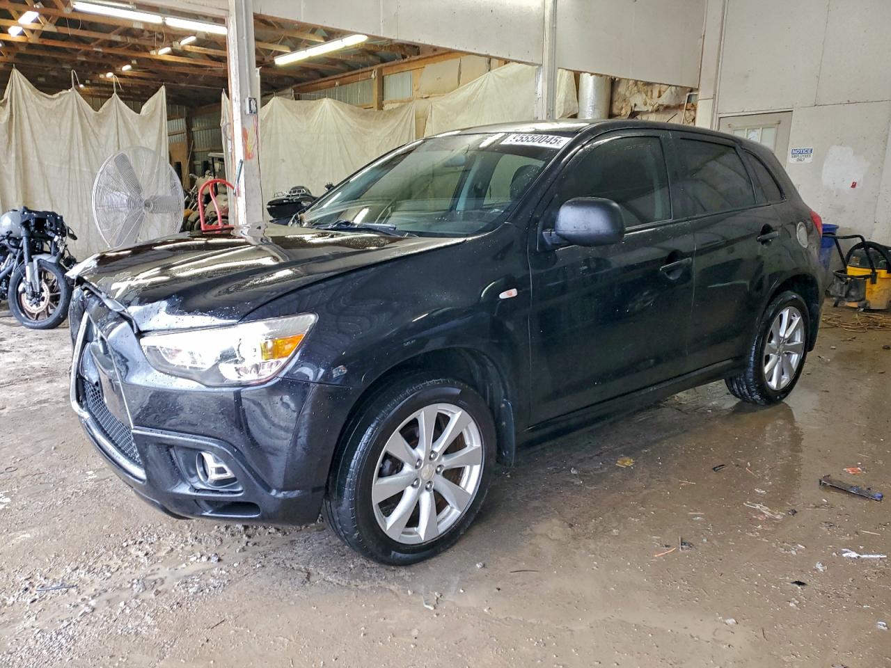 Mitsubishi Outlander Se Image 1