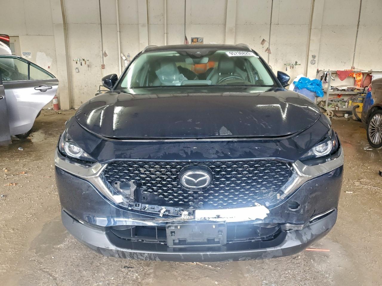 Mazda Cx Premium Image 11