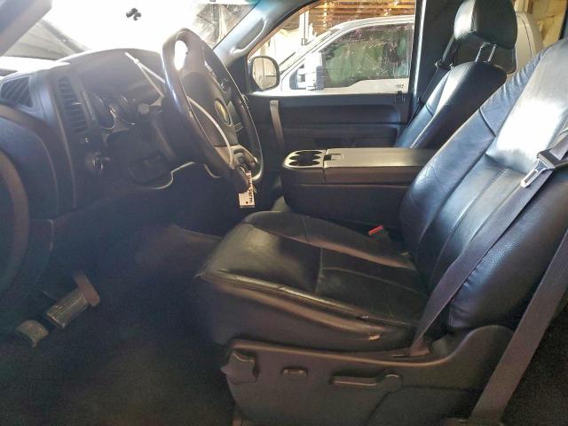 Chevrolet Silverado C1500 Lt Image 4