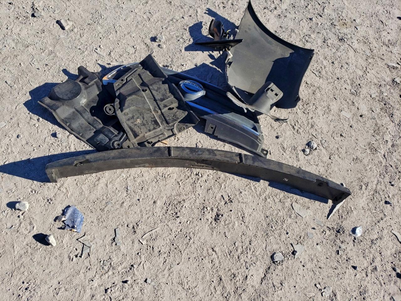 Nissan Altima Base Image 13