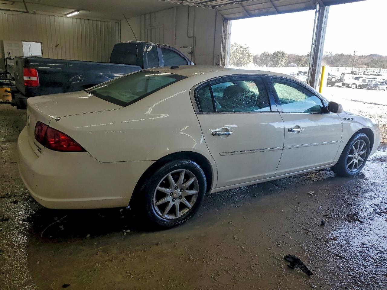 Buick Lucerne Cxl Image 8