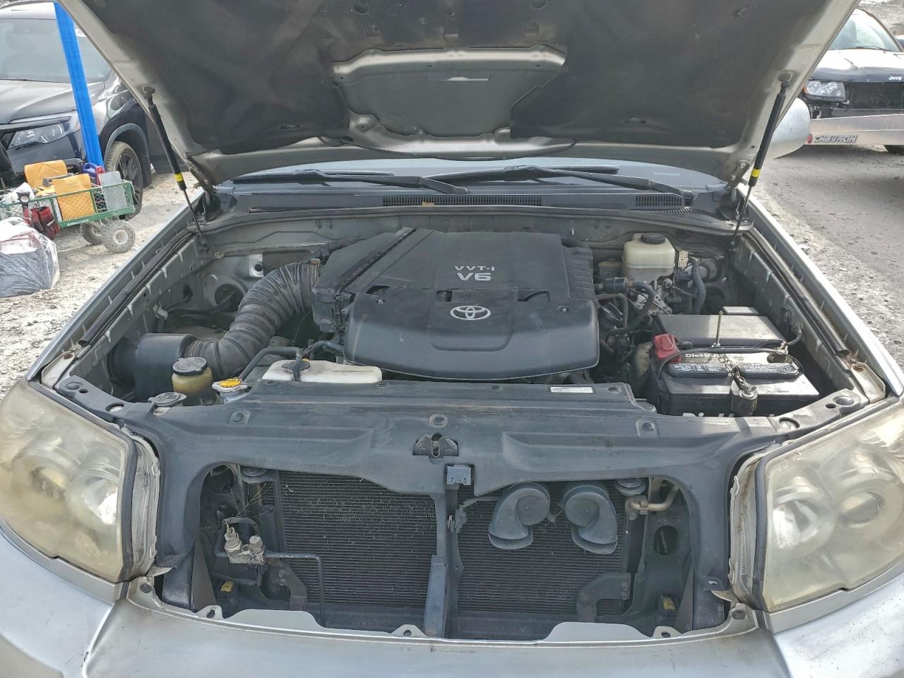 Toyota 4Runner Sr5 Image 13