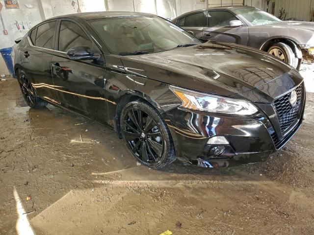 Nissan Altima Sr Image 9