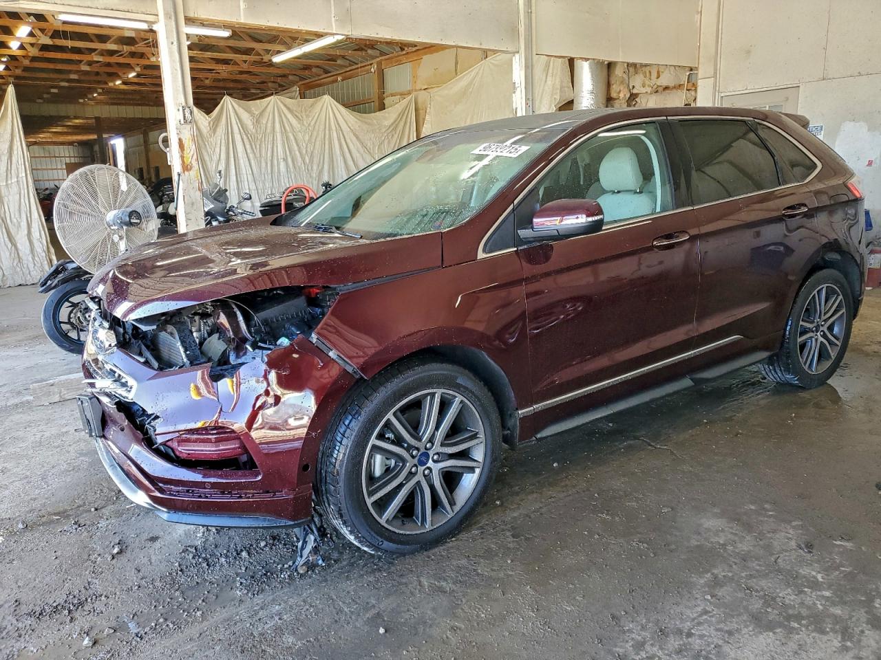 Ford Edge Titanium Image 1