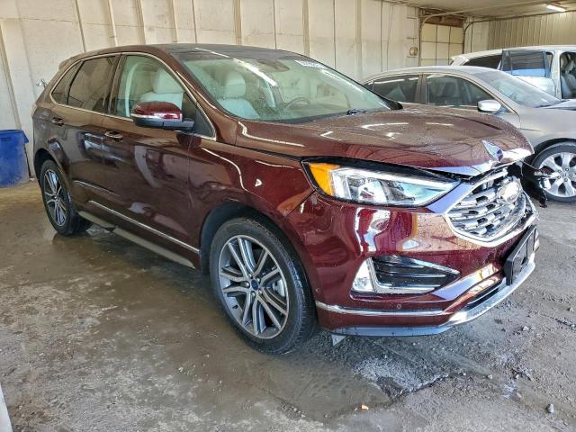 Ford Edge Titanium Image 13