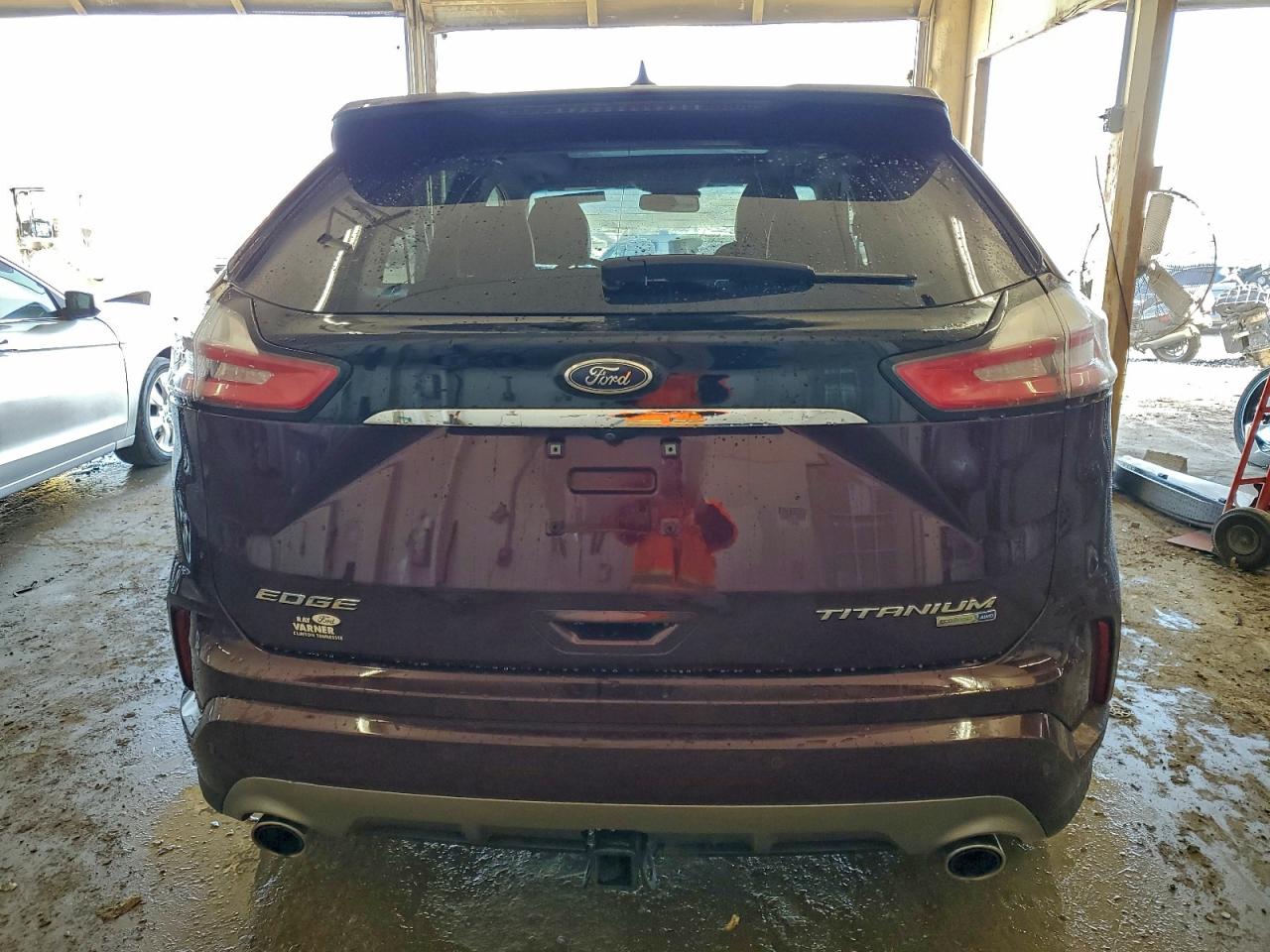 Ford Edge Titanium Image 3