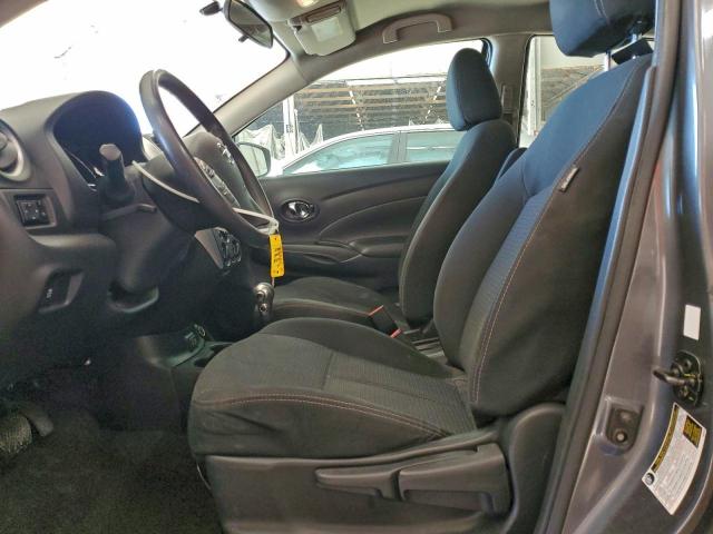 Nissan Versa S Image 11