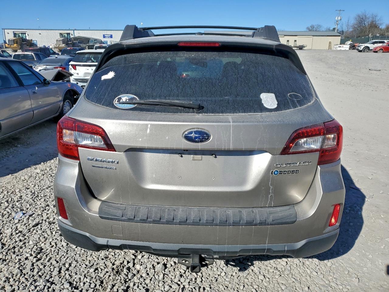 Subaru Outback 2.5i Limited Image 11