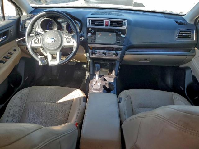 Subaru Outback 2.5i Limited Image 9