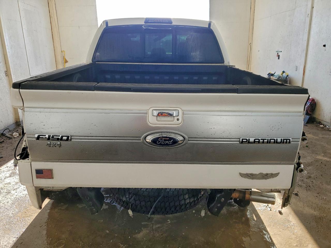 Ford F-150 Supercrew Image 3