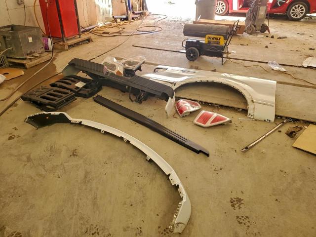 Ford F-150 Supercrew Image 11