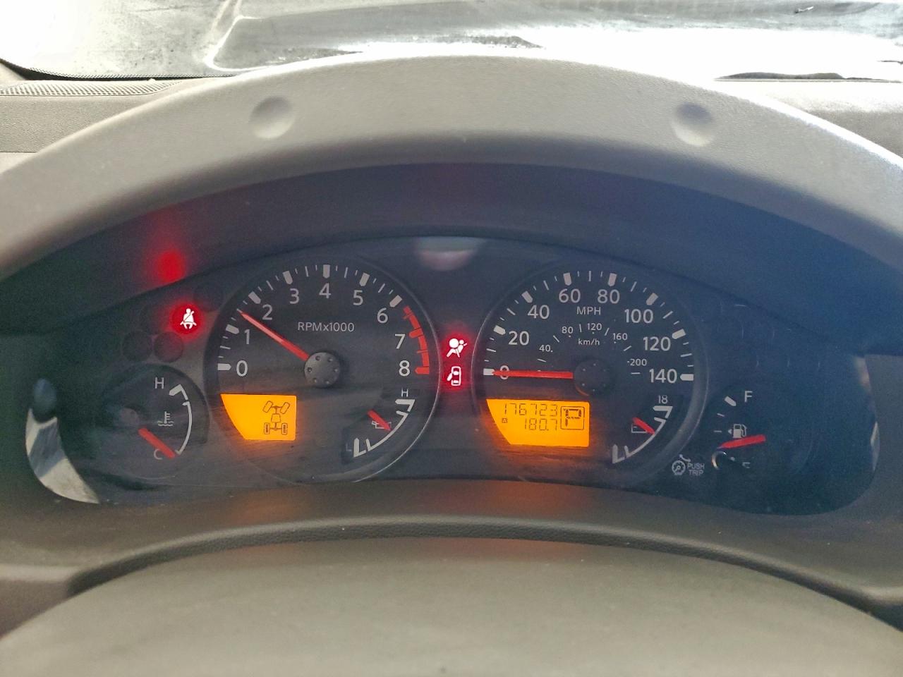 Nissan Frontier S Image 6