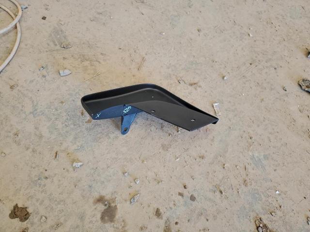 Nissan Frontier S Image 12