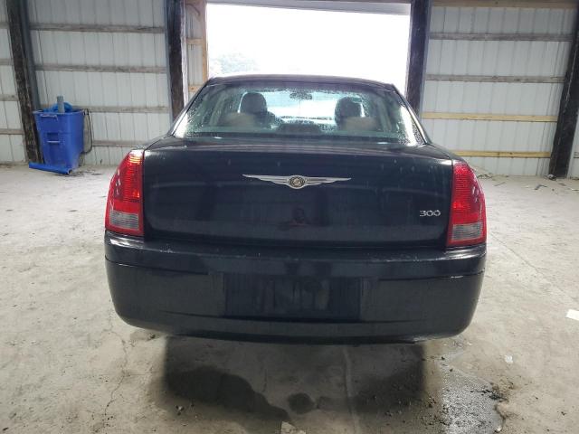 Chrysler 300 Image 7
