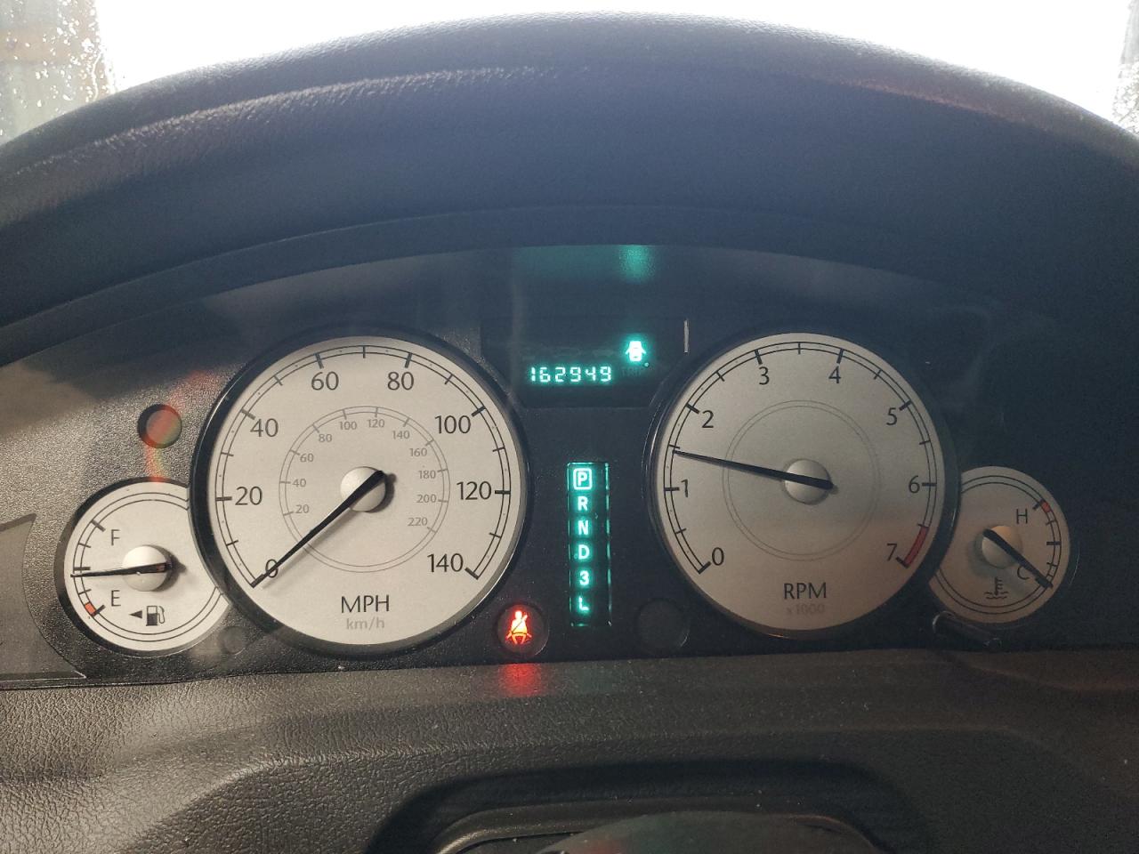 Chrysler 300 Image 9