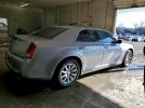 Chrysler 300 Limited Image 4