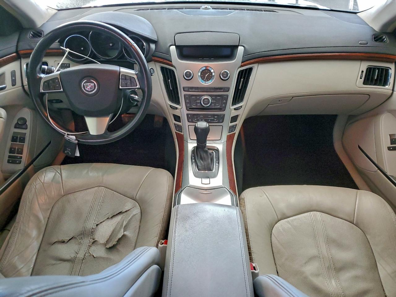 Cadillac CTS Image 8