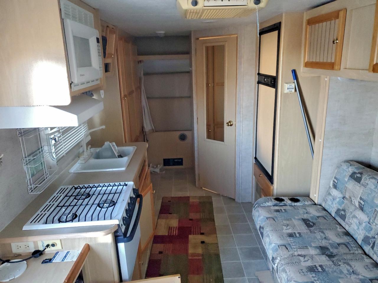 Jayco Jay Feathe Image 7