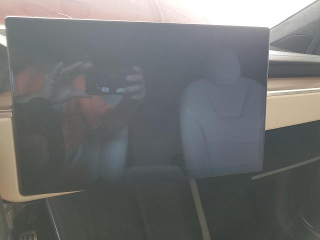 Tesla Model X Image 2